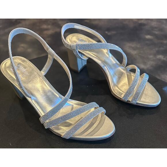 Naturalizer Womens Vanessa2 Rhinestone Embellished Strappy Heel Sandal 10M Champ - Picture 3 of 11